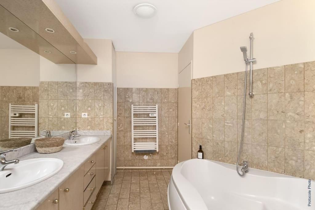 Nocnoc - Le Pargamin - Large Duplex Place Saint-Pierre Toulouse Bagian luar foto